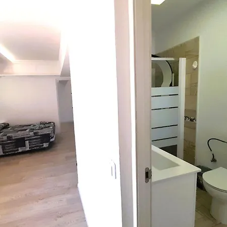 Daire Unique, 3 Bedrooms Directly On The Sea, Free Wifi And Ocean View Playa de las Américas