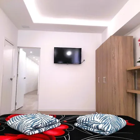Unique, 3 Bedrooms Directly On The Sea, Free Wifi And Ocean View Playa de las Américas